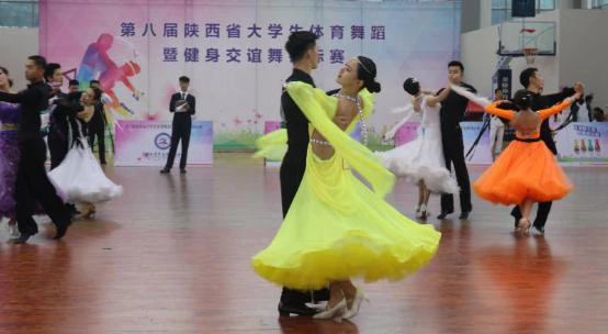 哪里可以找到关于篮球协调训练的教程?_0